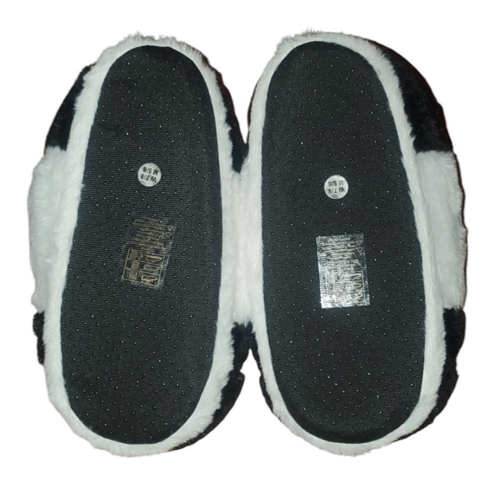 House Shoes - Picture 5 of 6